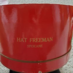 Vintage Hat Freeman SPOKANE HAT BOX FROM 1930'S BELONGED TO GRANDMOTHER.