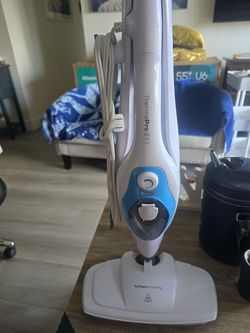 LIKE NEW PURE STEAM FLOOR MOP 2 IN 1