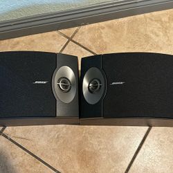 Bose 201 V Direct Reflecting Bookshelf Speaker - Right and Left without Cord