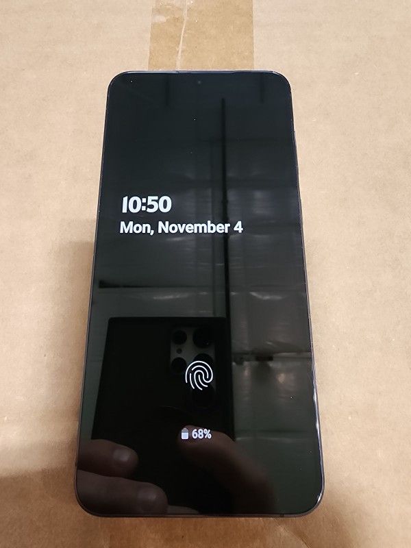 UNLOCKED Samsung Galaxy S23 Plus 256gb