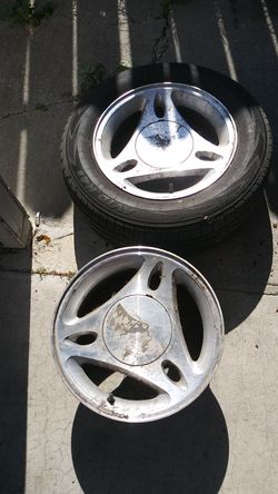 Mustamg rims 1 tire like new