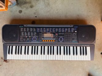 Casio CTK-611 Electronic Keyboard / Synthesizer (61 Keys, Touch Sensitive)