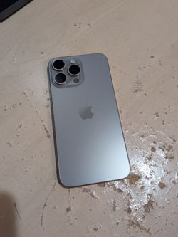 iPhone 15 Pro Max 512GB Natural Titanium Verizon (Unlocked)