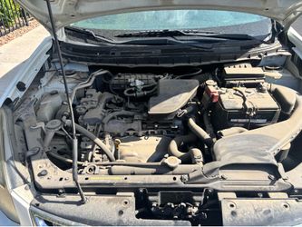 VIN:JN8AS5MT5FW667284 CLEAN TITLE 2015 Nissan Rogue - Parts Car Only / No Title - $1000 OBO