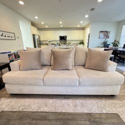 Extra large Loveseat & Sofa 