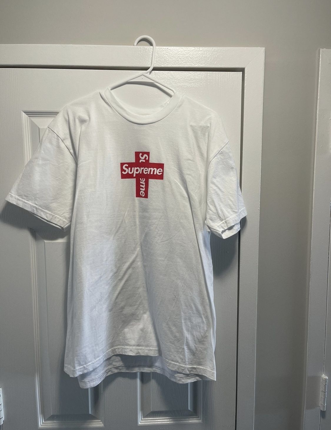 Supreme Cross Bandana Box Logo Tee