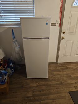 Refrigerator New