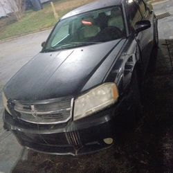 Dodge Avenger  Black 