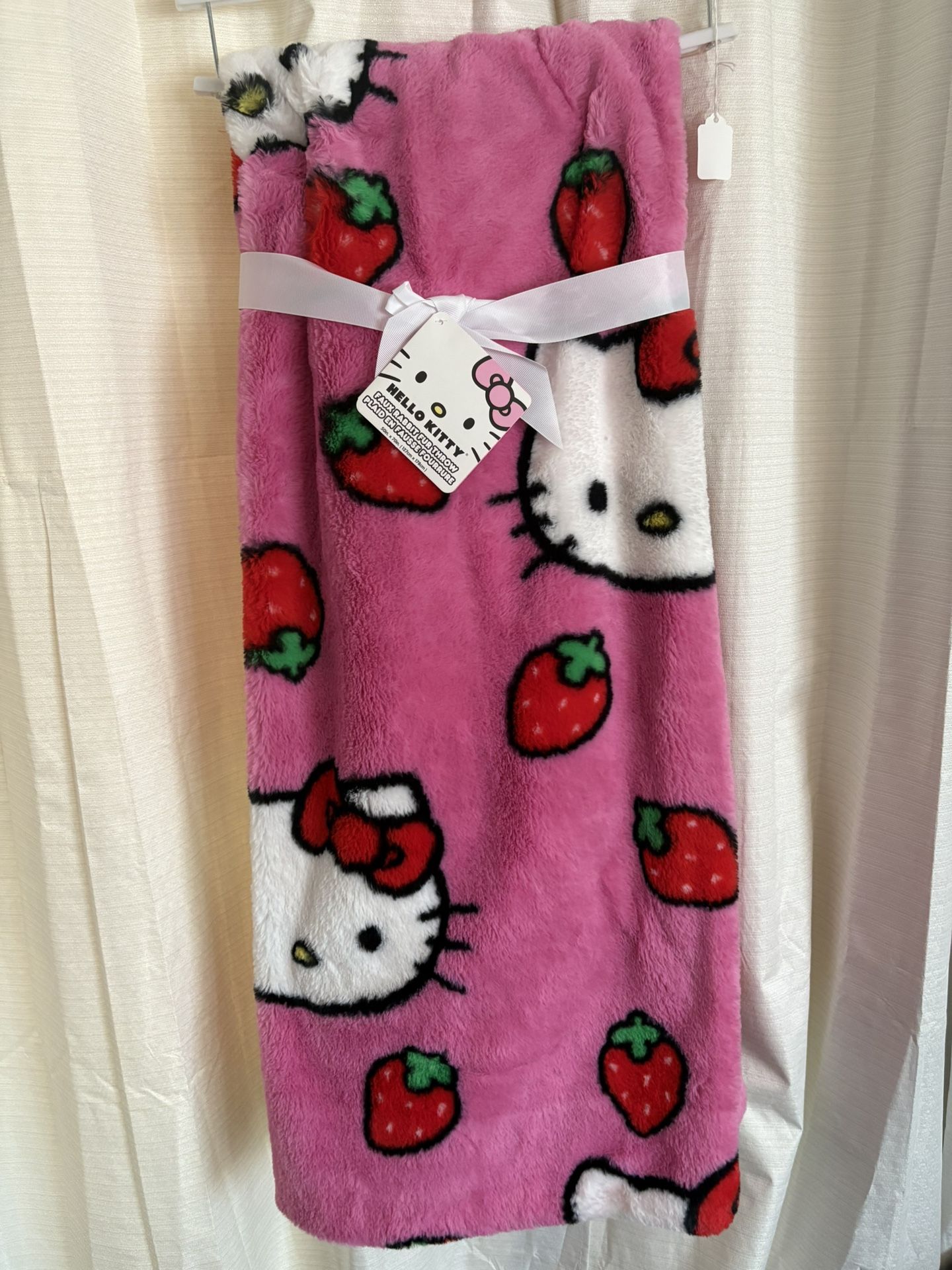 Hello Kitty Blanket