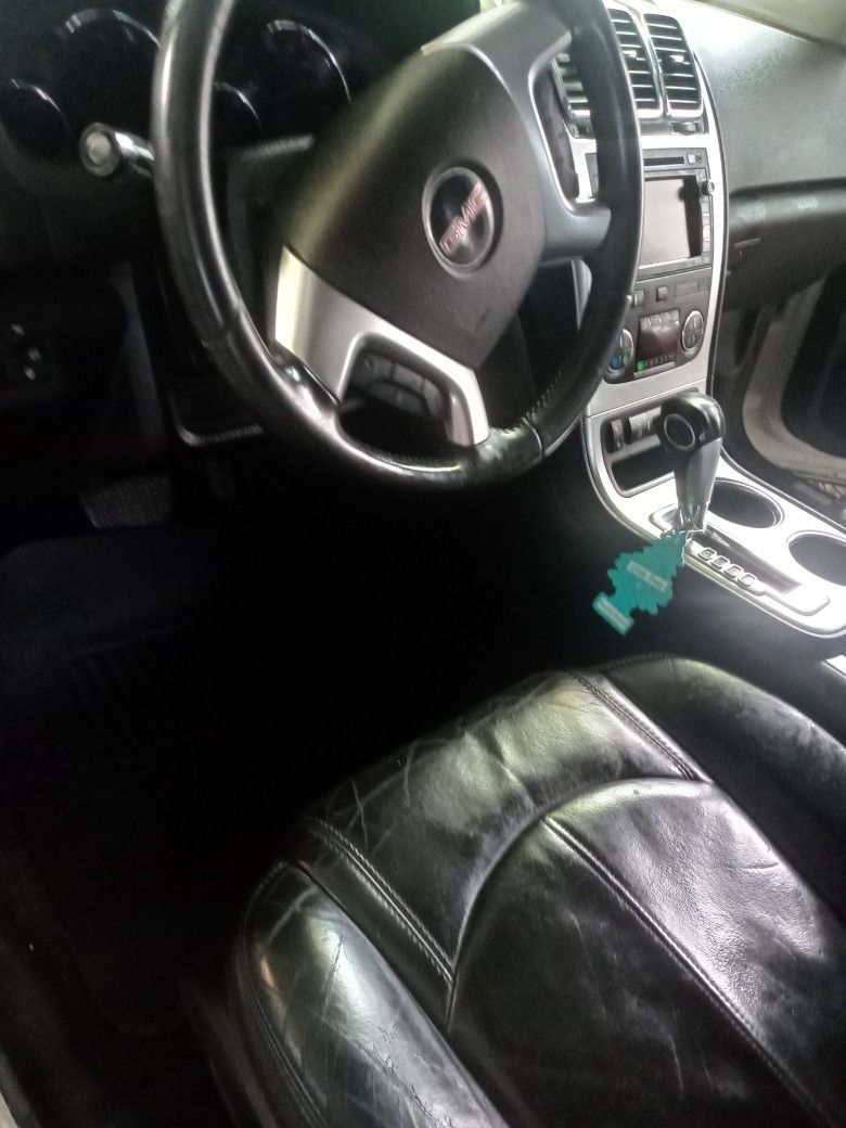 2010 GMC Acadia