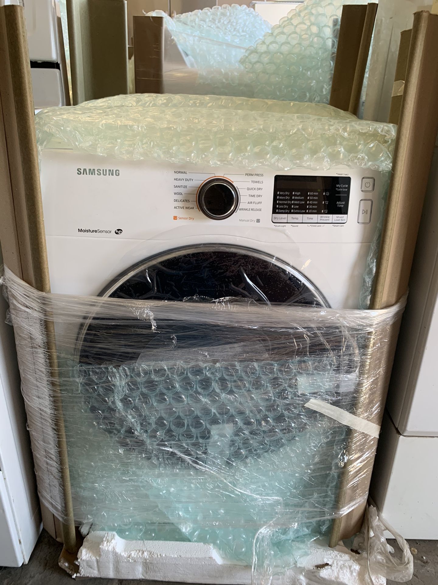 New Open Box Samsung Compact Apartment Size Electric Dryer