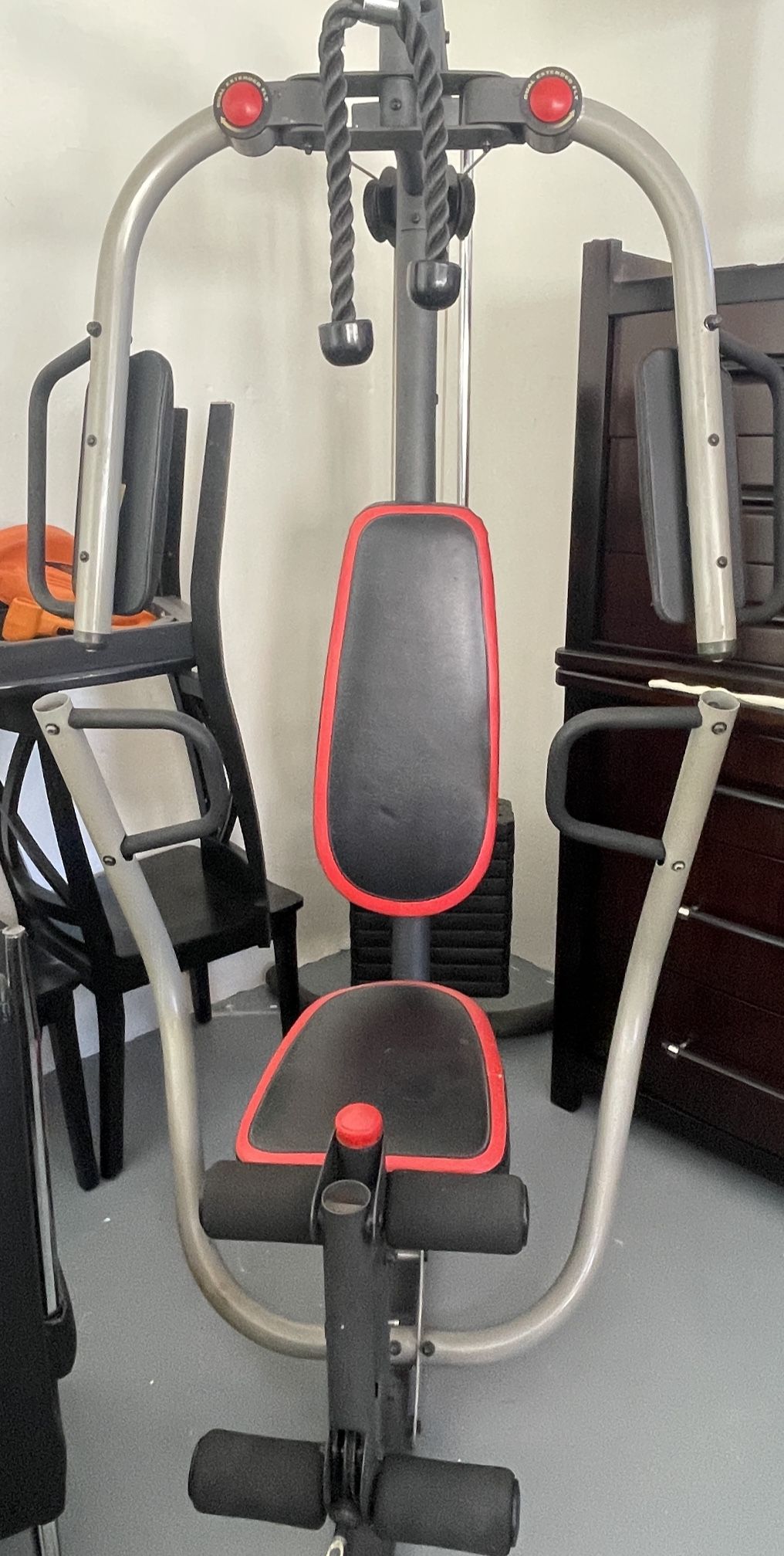 Workout Station For Legs And Arms