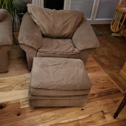 Chair & Ottoman