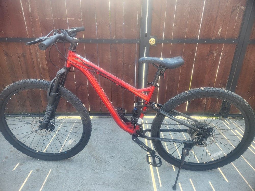 Hyper Bicycles Men's 29" Explorer Dual Suspension Mountain Bike, Red