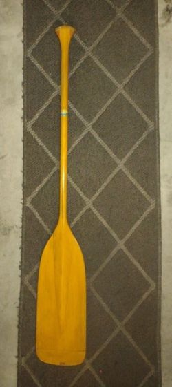 ++ VINTAGE AVIRON CLEMENT 51" WOODEN PADDLE OAR No. 2208 ++