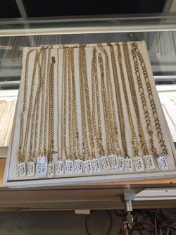 14k10k gold necklace different prices and grams layaway available 10% Dwon if you interested please make sure you ask for Maribel thank you