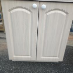 Top Cabinet