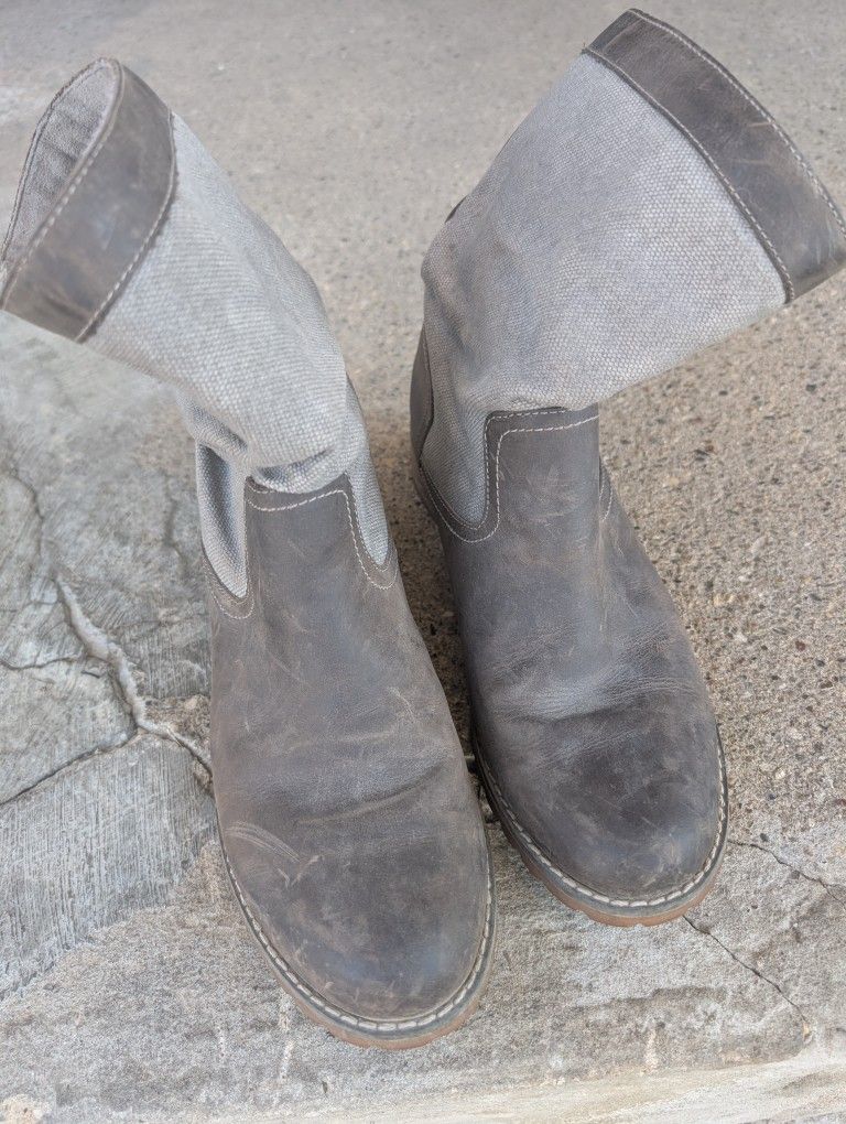 Timberland Wenham Biker Boots with brown leather and gray canvas.