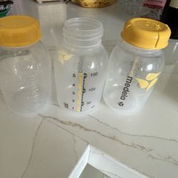 Medela Pump Bottles