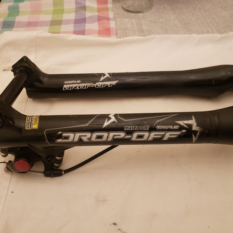 mazzuchelli drop off mnt bike fork . dh