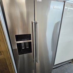 KITCHENAID SIDE BY SIDE STAINLESS STEEL REFRIGERATOR 