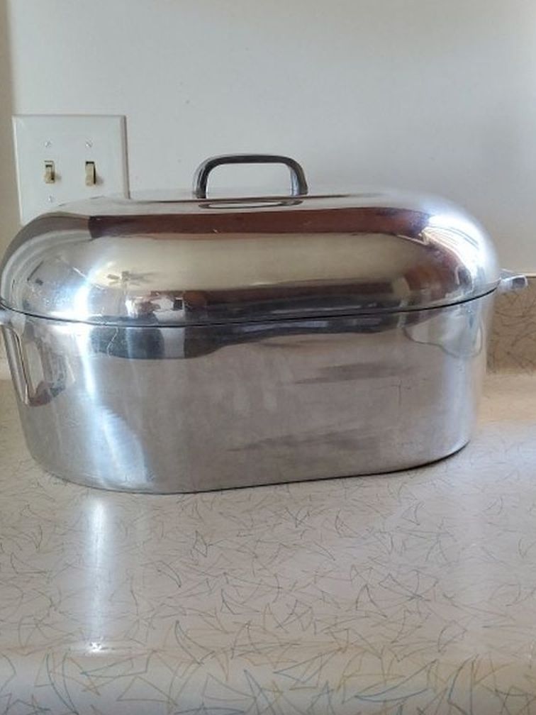 GHC Magnalite Vintage Huge Dutch Oven Roaster 17 Quart 31cm x 52cm w/Lid CAST ALUM