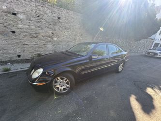 Mercedes E320