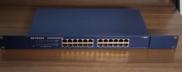 Netgear 24 Port Switch, GS724T