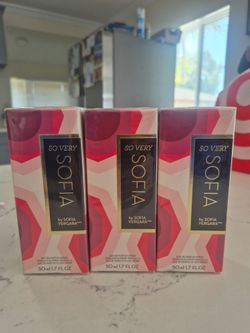 Avon perfume "So very Sofia" by Sofia Vergara