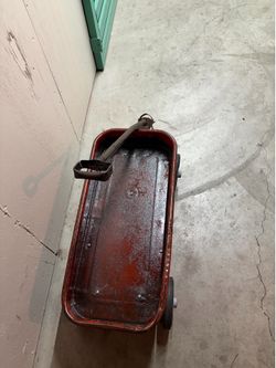 Radio Super red wagon