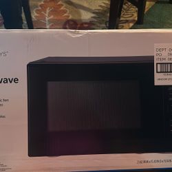 Mainstay Midsize Microwave Oven