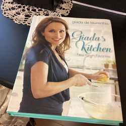 Giada ‘s Kitchen New Italian Favorite Cookbook $12