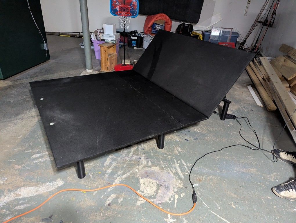 Klaussner Lift Bed