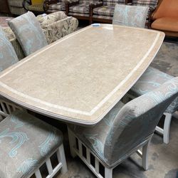 Table With 6 Chairs 