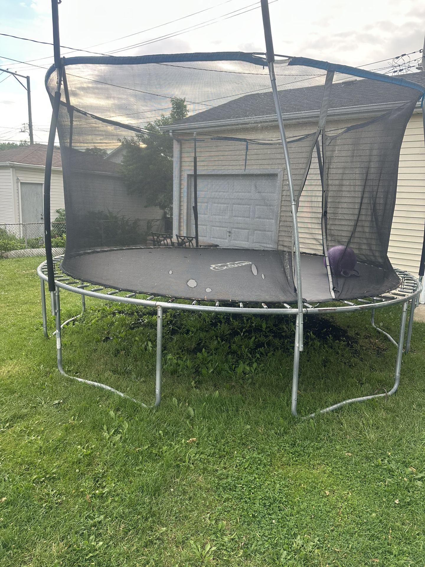 Trampoline