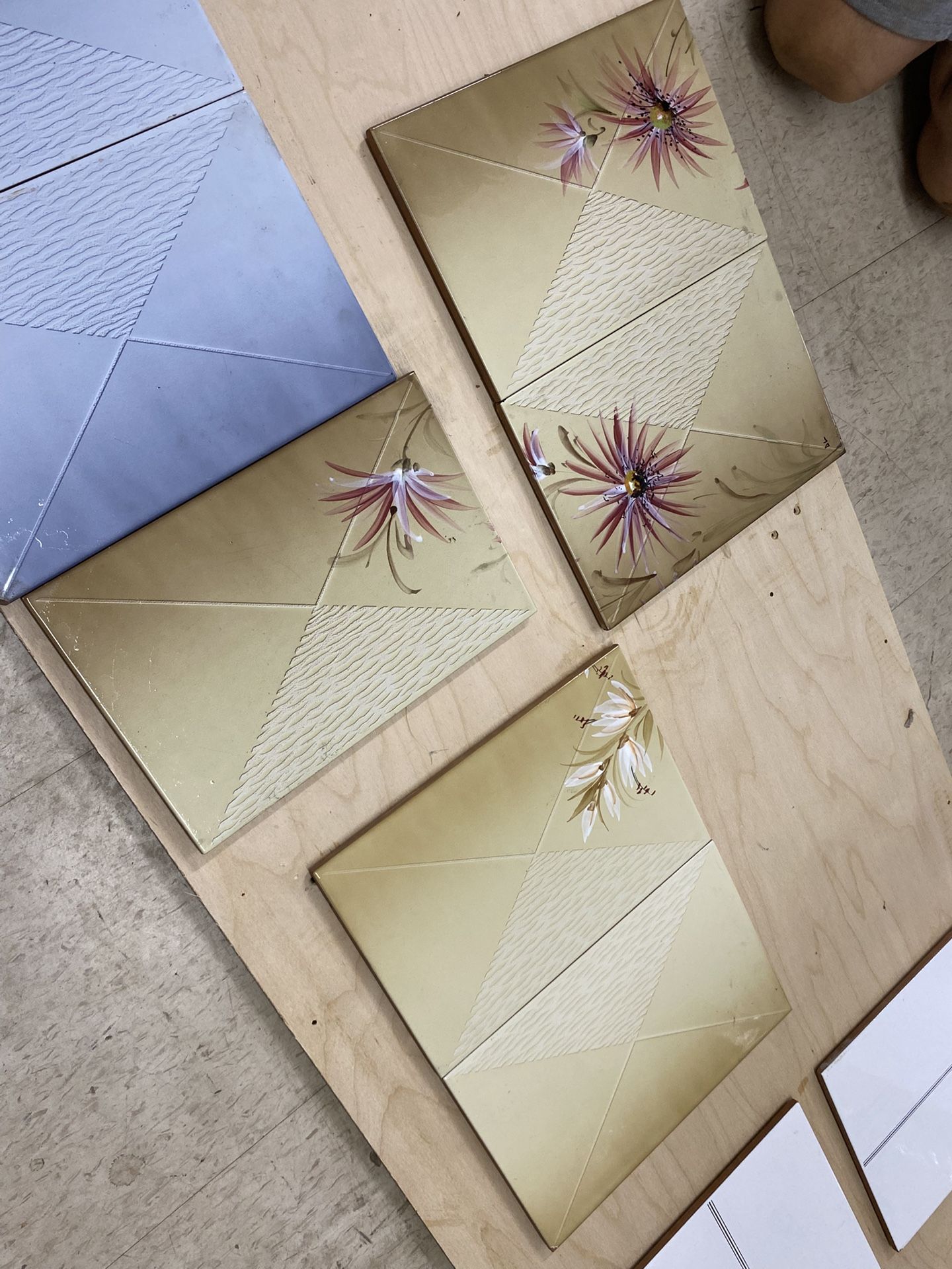 Vintage Tiles - Cross Hatch Design With Floral Prints - $0.75/tile