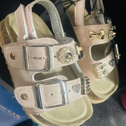 New Bebe Sandals Size 5 