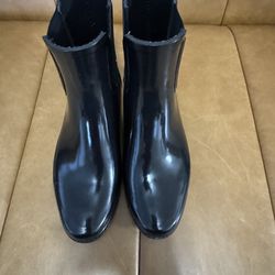 Woman’s size 7 all Black Donna Karan Rain Boots $80 Cash