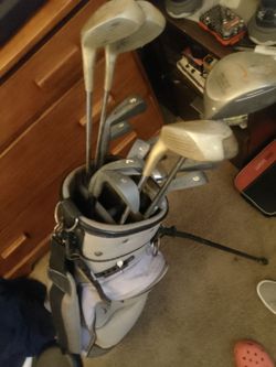 Golfing kit