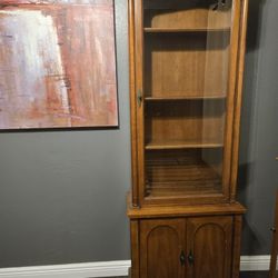 Display Cabinet 