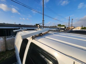 Roof rack E150, E250, E350