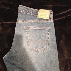 Levis 34x32 