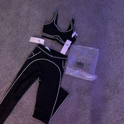Alo Bra & Leggings Set Size S 