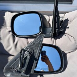 01-07 Toyota Sequoia SR5 | 03-06 Tundra Limited Side Mirrors Espejos Faros Calaveras Micas Luces