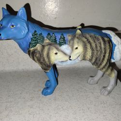 HTF Rare Call of the Wolf Blue Figurine MOTHER'S LOVE 7.5" X 5.5".