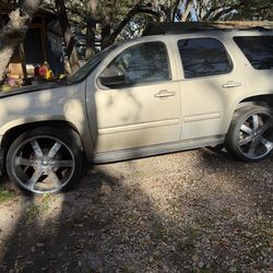 2014 Chevy Tahoe parts