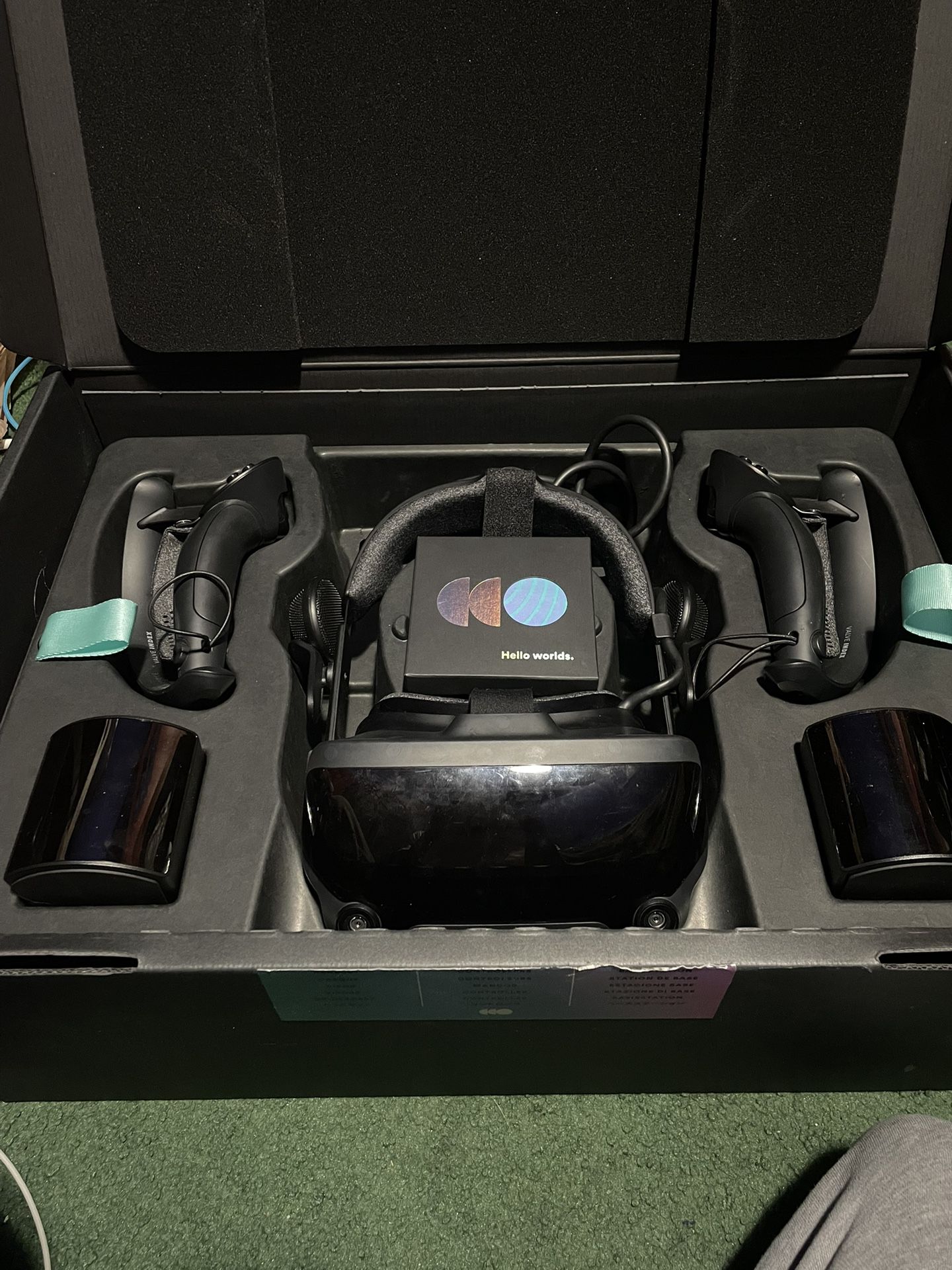 Valve Index PC And Console VR Headset Full Kit - Black Used