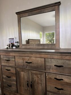 Dresser With Nightstand Set