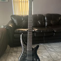 Ibanez SR305E Electric Bass, 5-String
