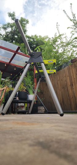 RYOBI Foldable Miter Saw QUICKSTAND